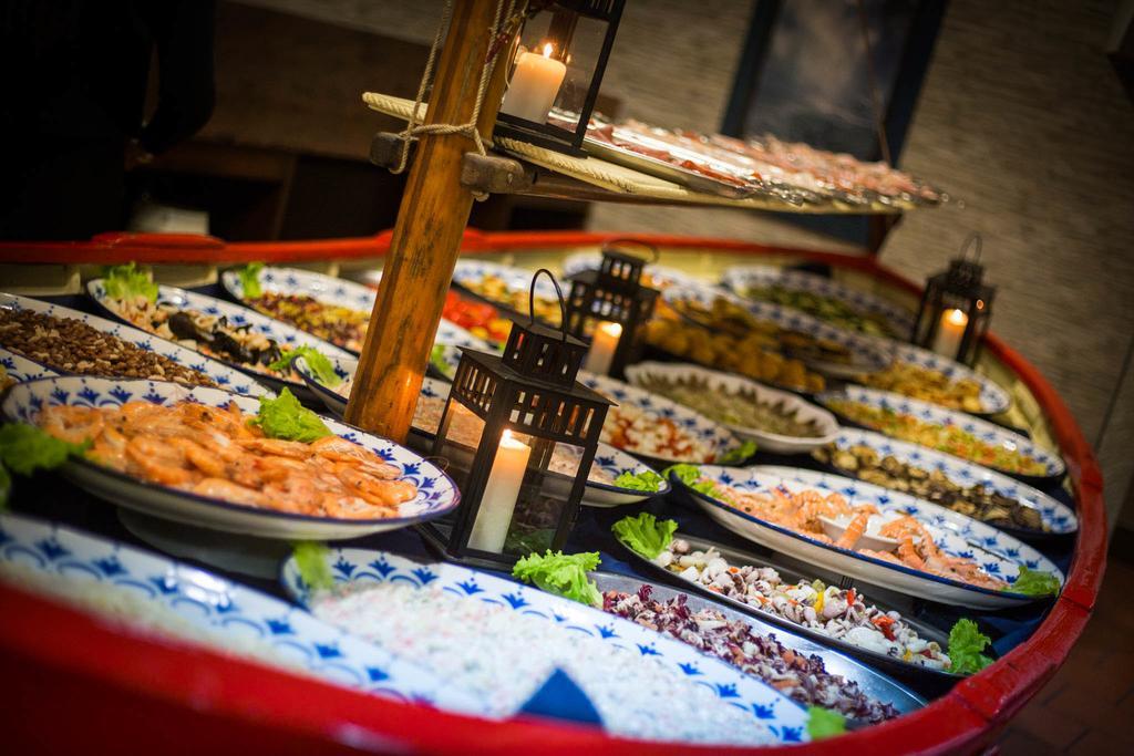 Hotel Ristorante La Perla Varallo Pombia Luaran gambar